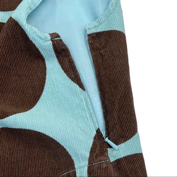 Mini Boden Aqua/Brown Circles Corduroy Pinnie (4-5) - Picture 5 of 6